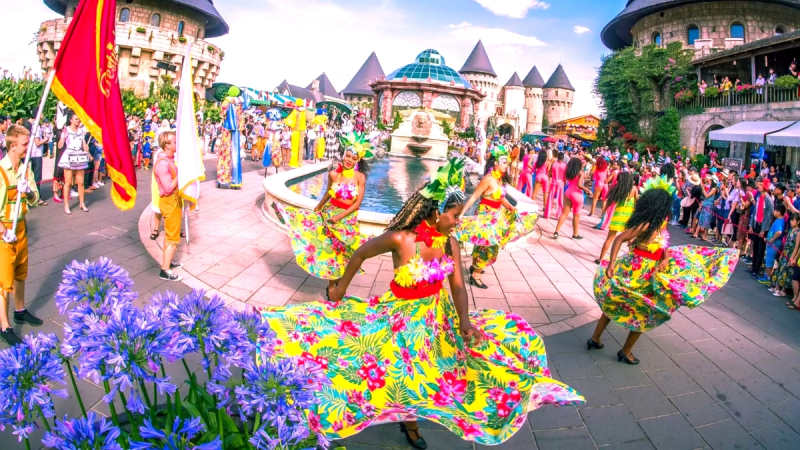 Ba Na Hills & Golden Bridge Day Trip — 1