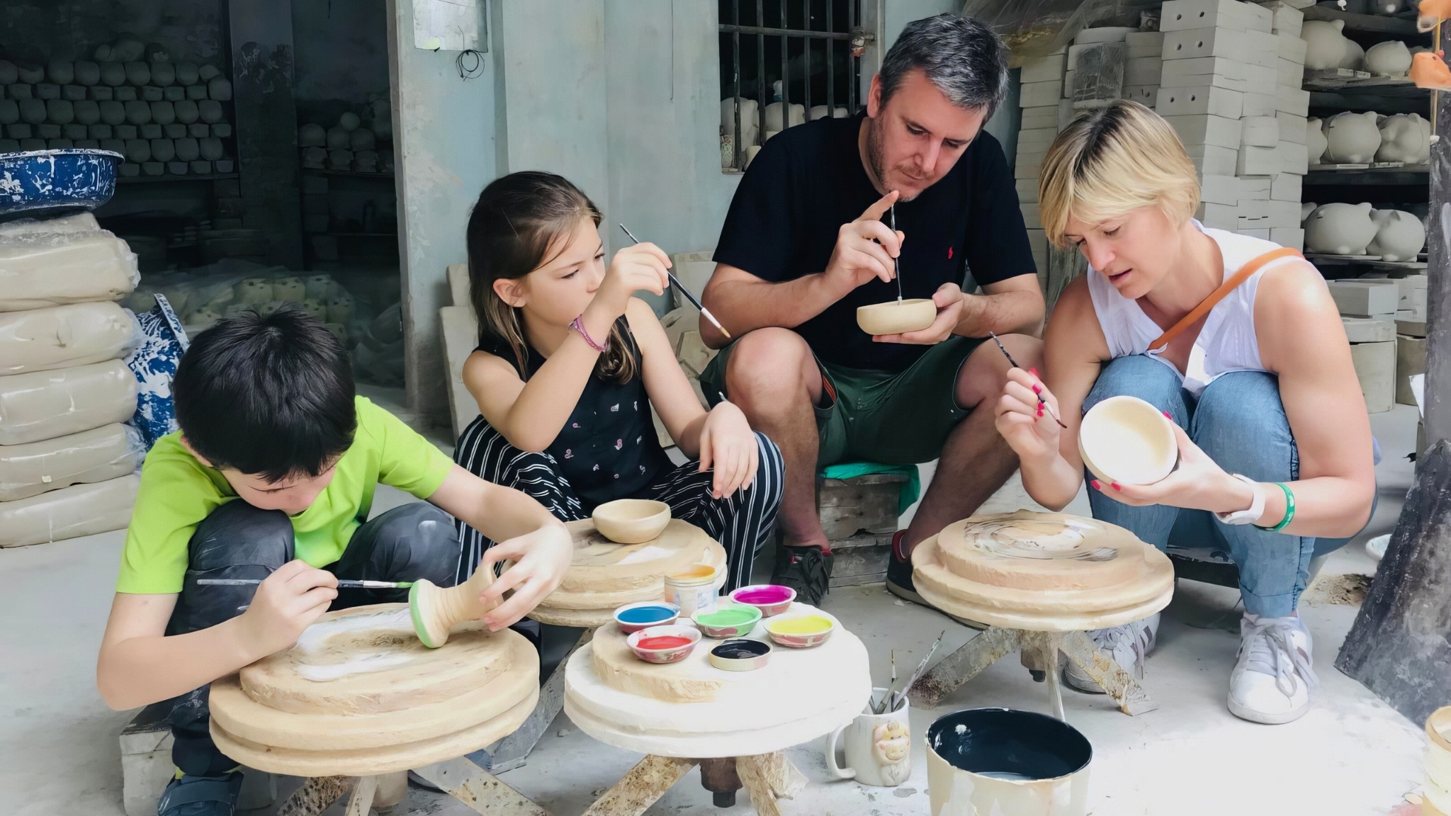 Bat Trang by Jeep: Countryside & Pottery Adventure Half Day