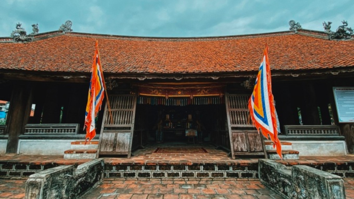 Duong Lam Ancient Village Full Day