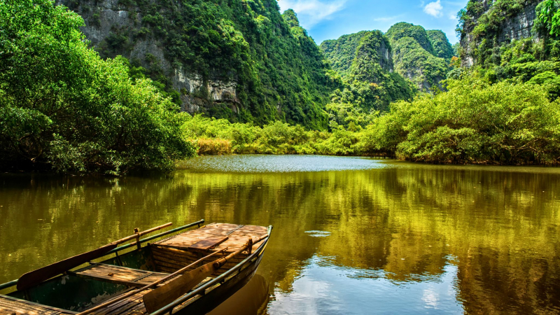 Hanoi, Halong & Ninh Binh Express — 6
