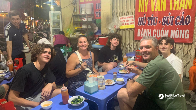 Hanoi Street Food Walking Tour — 4