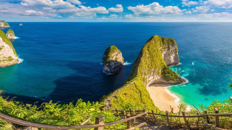 Honeymoon Vietnam Beach Paradise — 1