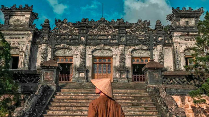 Hue and Hoi An At A Glance — 3