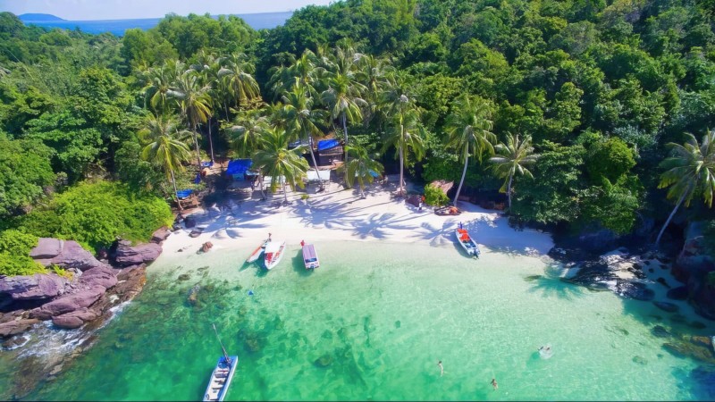 Phu Quoc Beach Escape — 1