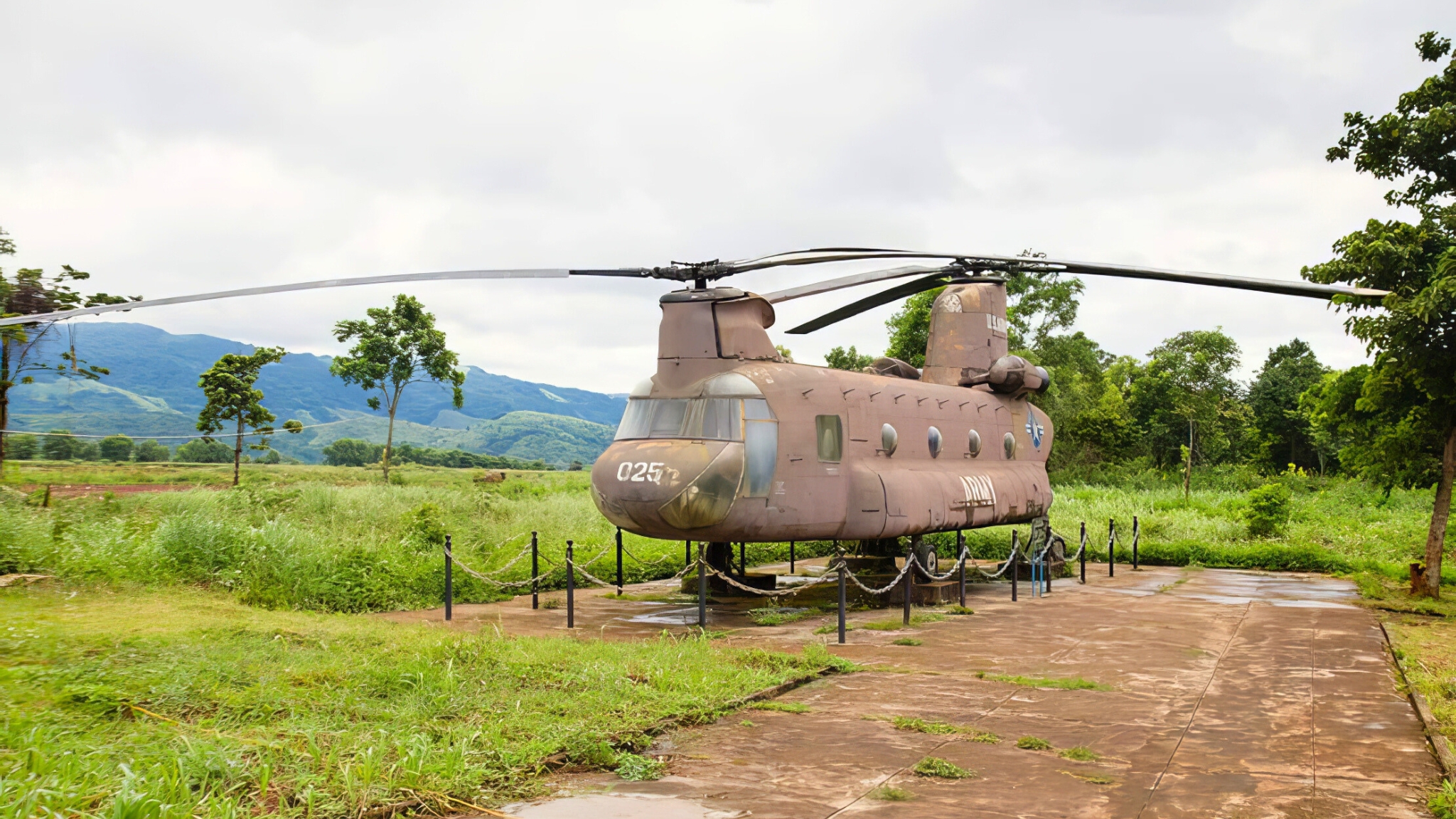 Small Group Central Highlands