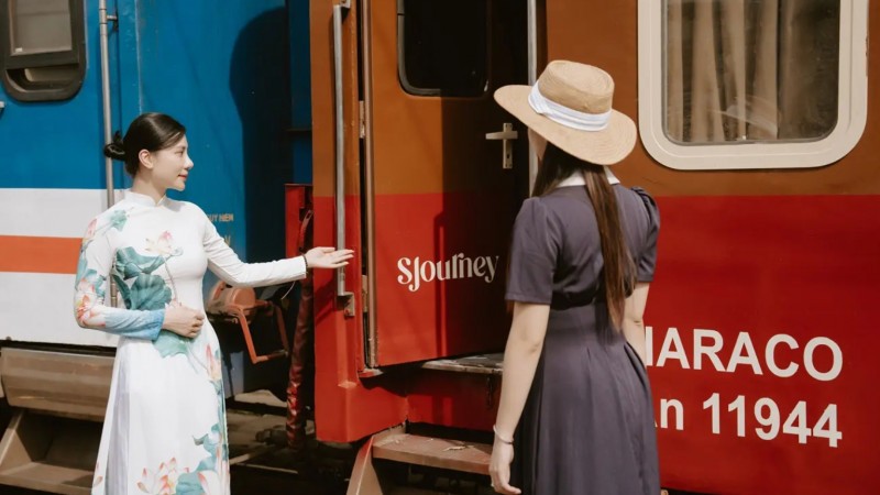 Vietnam by Luxury Train — 2